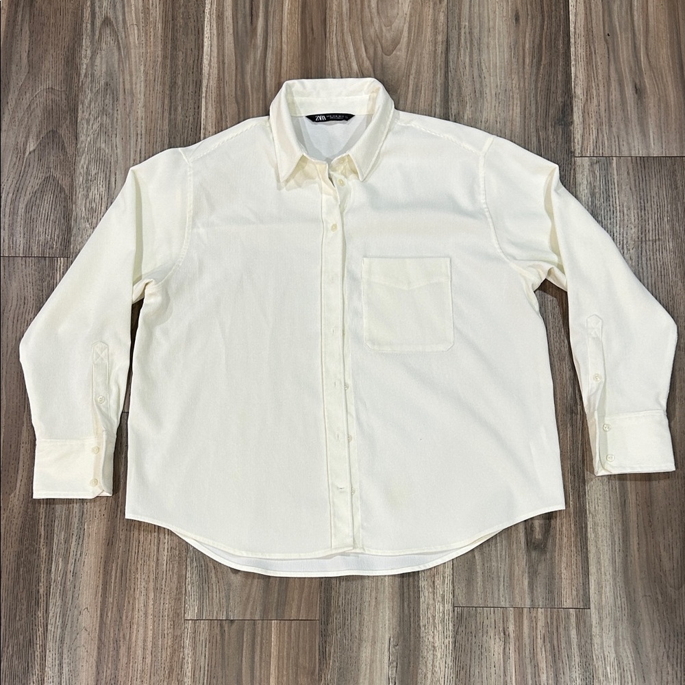 Zara Women's Cream Button Down Shirt